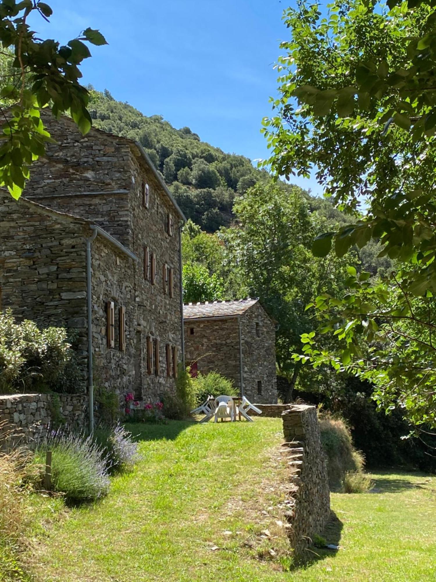 Вілла La Pellegrine, Parc National Des Cevennes Le Salson Екстер'єр фото